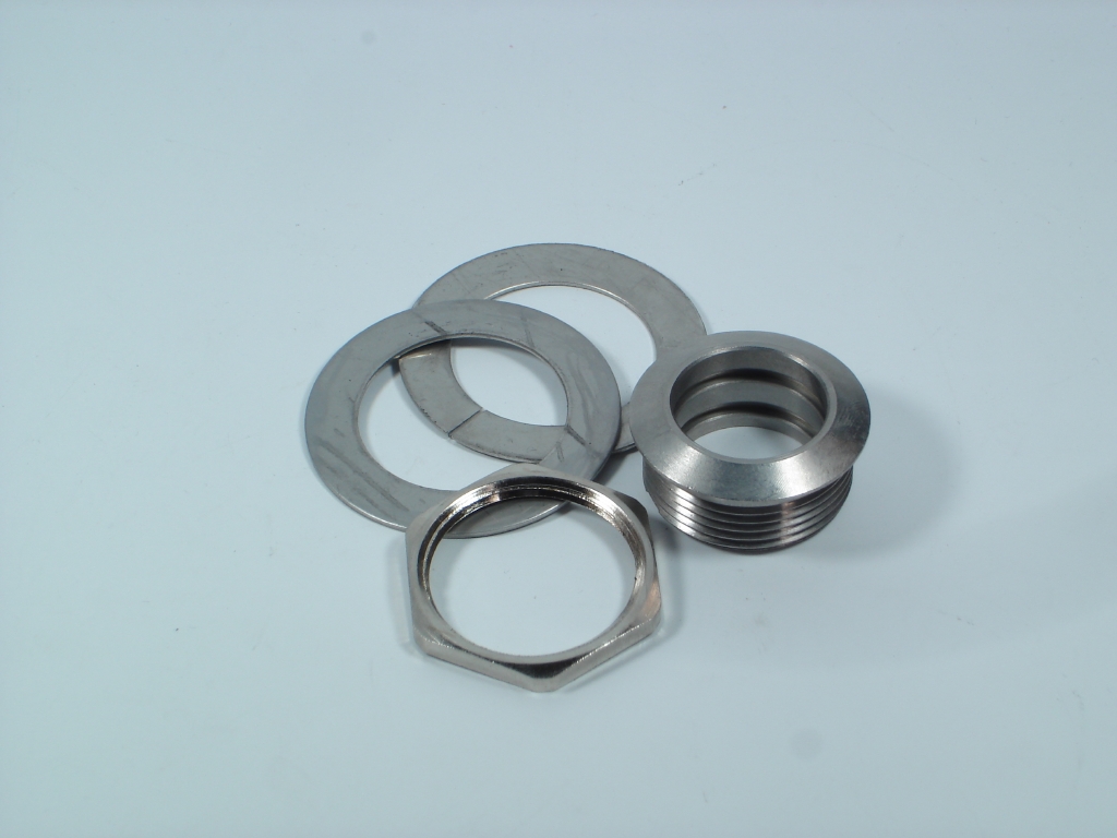 Bộ đế lắp cảm biến FM 1/8