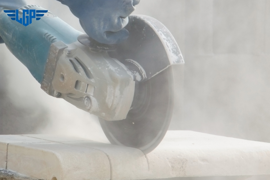 Bụi công nghiệp có nhiều loại với đặc tính khác biệt tùy ngành sản xuất