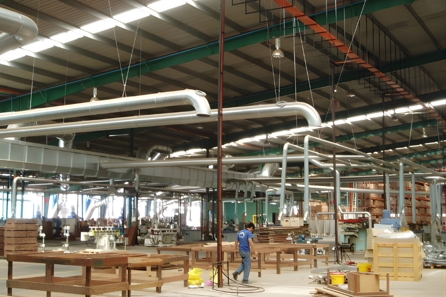 Bụi sản xuất tích tụ gây cháy nổ âm ỉ